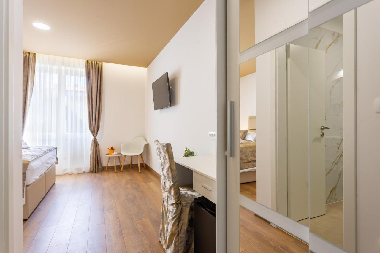 Luxury Rooms Fetivi 斯普利特 外观 照片